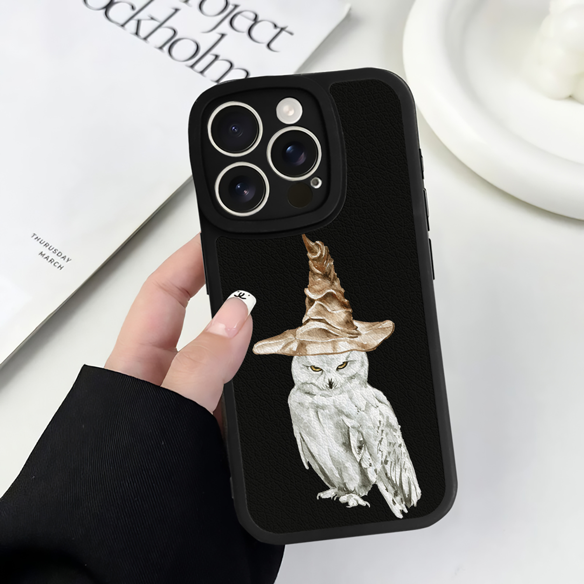 （画像用） Harry Potter ハリー・ポッターシリーズ 【iPhone 16シリーズ対応】シリコンスマホケース（レザー調） 材質：シリコン